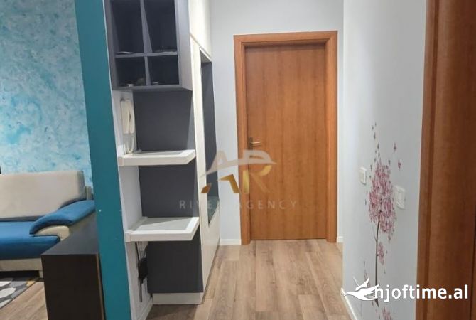 Shtepi me qera 2+1 ne Tirane - 700 Euro