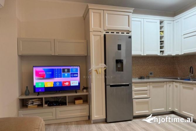 Shtepi me qera 2+1 ne Tirane - 650 Euro