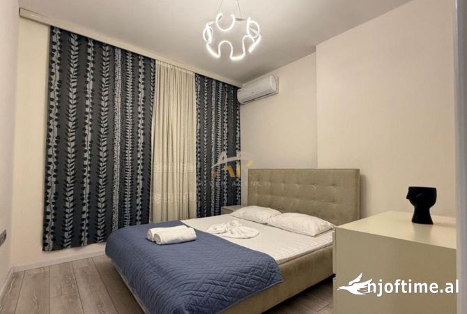 Shtepi me qera Apartament ne Tirane, 2+1, Mobilimi E mobiluar, Pagesa 650  Euro.