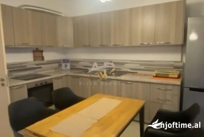 Shtepi me qera 2+1 ne Tirane - 55,000 Leke