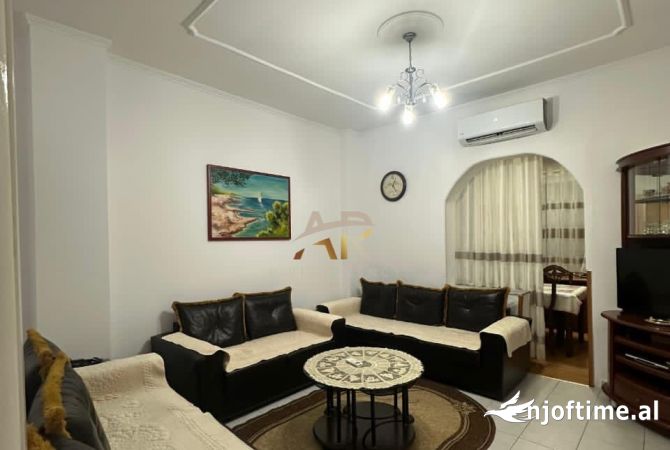Shtepi me qera 3+1 ne Tirane - 40,000 Leke
