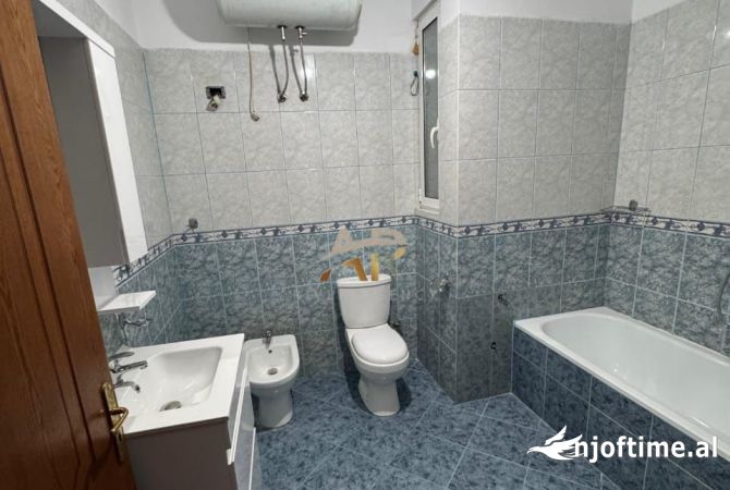 Apartment for rent in Tirana 2+1, Emty
