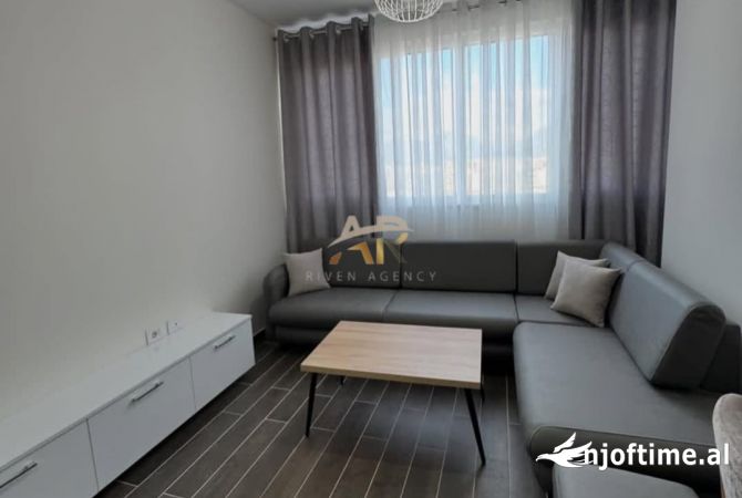 Shtepi me qera 2+1 ne Tirane - 500 Euro