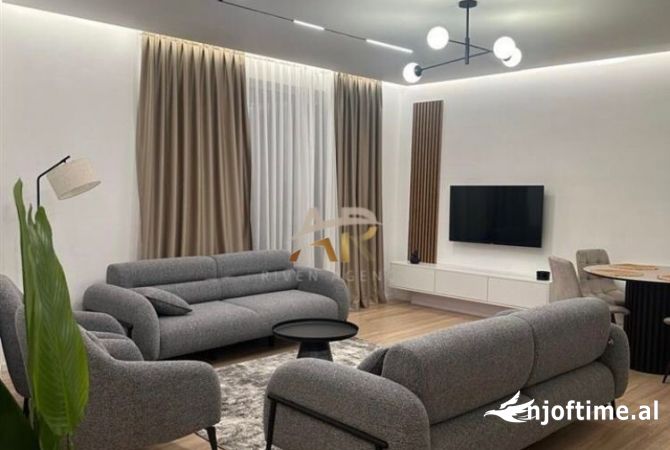 Shtepi me qera 2+1 ne Tirane - 80,000 Leke
