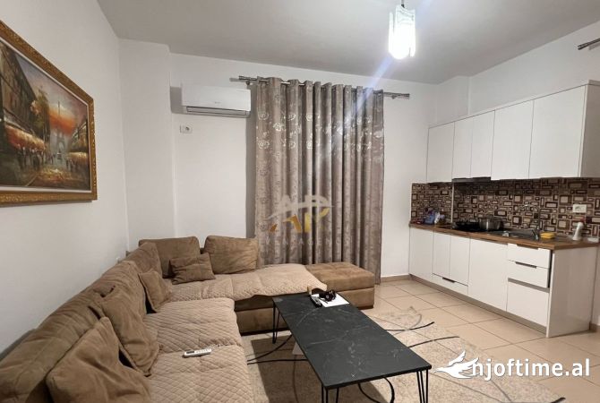 Shtepi me qera 1+1 ne Tirane - 500 Euro
