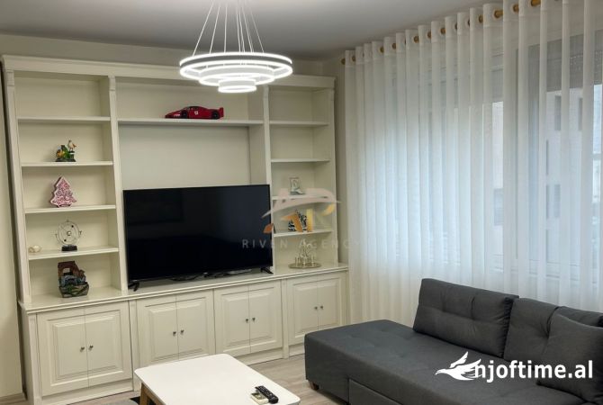 Shtepi me qera 1+1 ne Tirane - 1,000 Euro