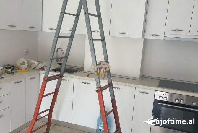 Shtepi me qera Apartament ne Tirane, 1+1, Mobilimi E mobiluar, Pagesa 50,000  Leke.