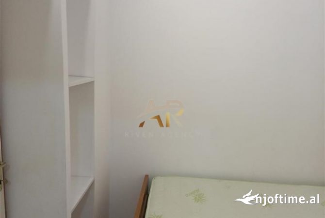 Shtepi me qera Apartament ne Tirane, 2+1, Mobilimi E mobiluar, Pagesa 37,000  Leke.