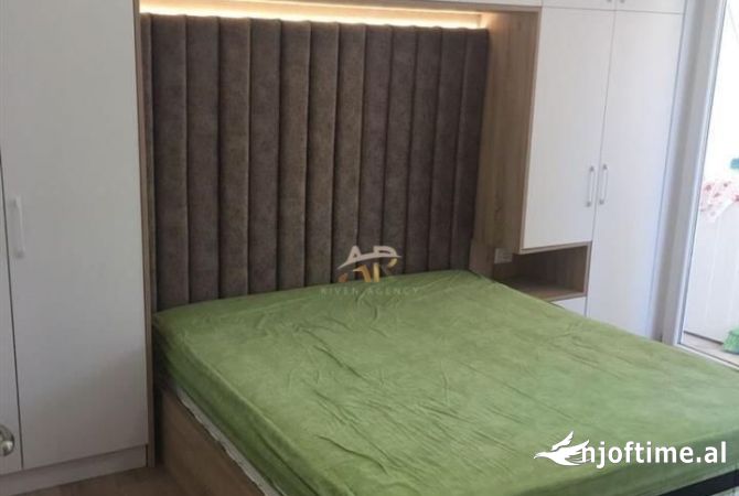 Shtepi me qera Apartament ne Tirane, 1+1, Mobilimi E mobiluar, Pagesa 600  Euro.