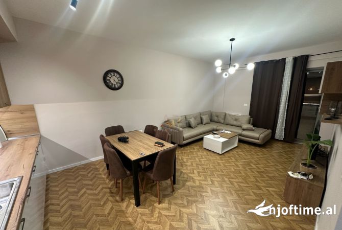 Shtepi me qera 1+1 ne Tirane - 550 Euro