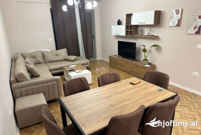 Shtepi me qera 1+1 ne Tirane - 550 Euro