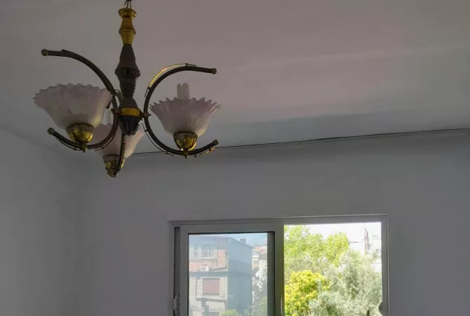 Shtepi me qera Apartament ne Tirane, 2+1, Mobilimi Bosh, pa mobiluar, Pagesa 45,000  Leke.