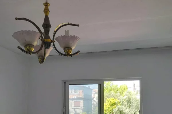 Shtepi ne shitje 2+1 ne Tirane - 10,600,000 Leke