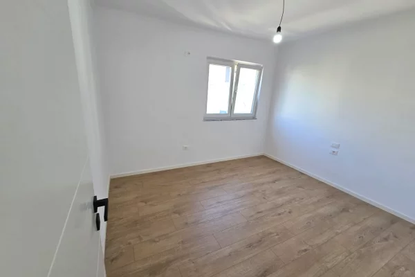 Shtepi ne shitje 2+1 ne Tirane - 138,000 Euro