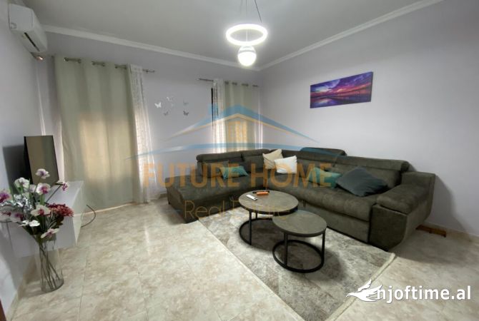 Shtepi me qera 2+1 ne Tirane - 1,000 Euro