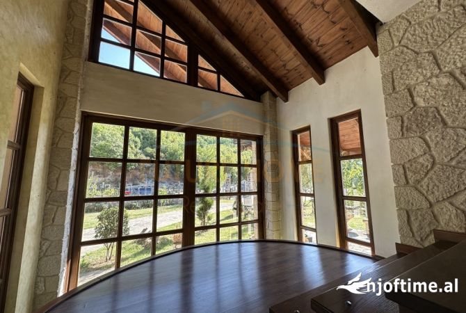 Ambient biznesi ne shitje 5+1 ne Tirane - 3,000,000 Euro