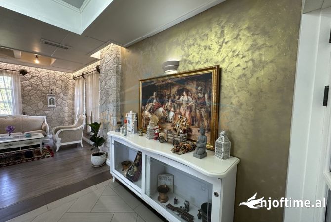Ambient biznesi ne shitje 5+1 ne Tirane - 3,000,000 Euro