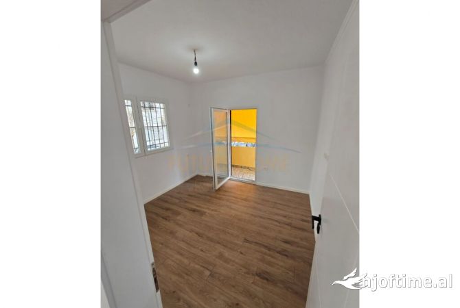 Shtepi ne shitje 2+1 ne Tirane - 120,000 Euro