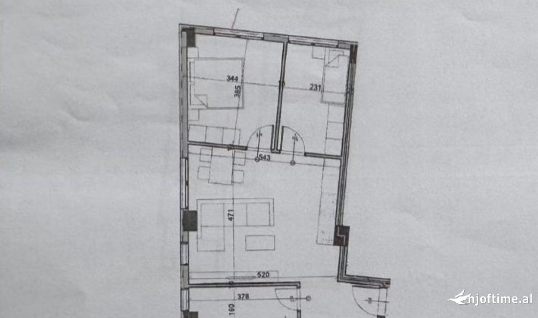 Shtepi ne shitje Apartament ne Tirane, 2+1, Mobilimi Bosh, pa mobiluar, Pagesa 75,700  Euro.