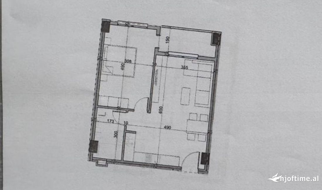 Shtepi ne shitje Apartament ne Tirane, 1+1, Mobilimi Bosh, pa mobiluar, Pagesa 70,700  Euro.