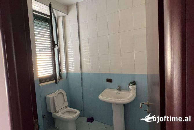 Apartment for rent in Tirana 2+1, Emty