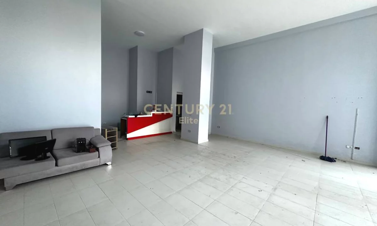 Jepet me qira ambient biznesi prane hipotekes EL131795