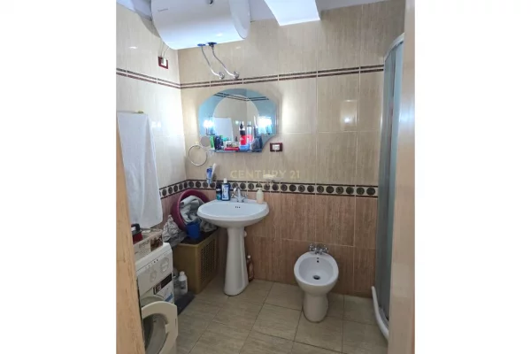 Apartment for sale in Tirana 2+1, Furnished