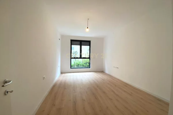 Apartment for sale in Tirana 2+1, Emty