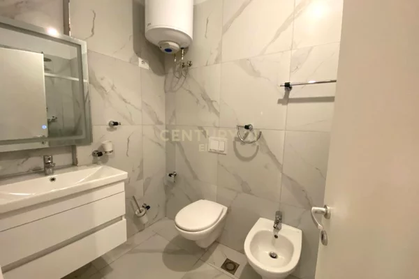 Apartment for sale in Tirana 2+1, Emty