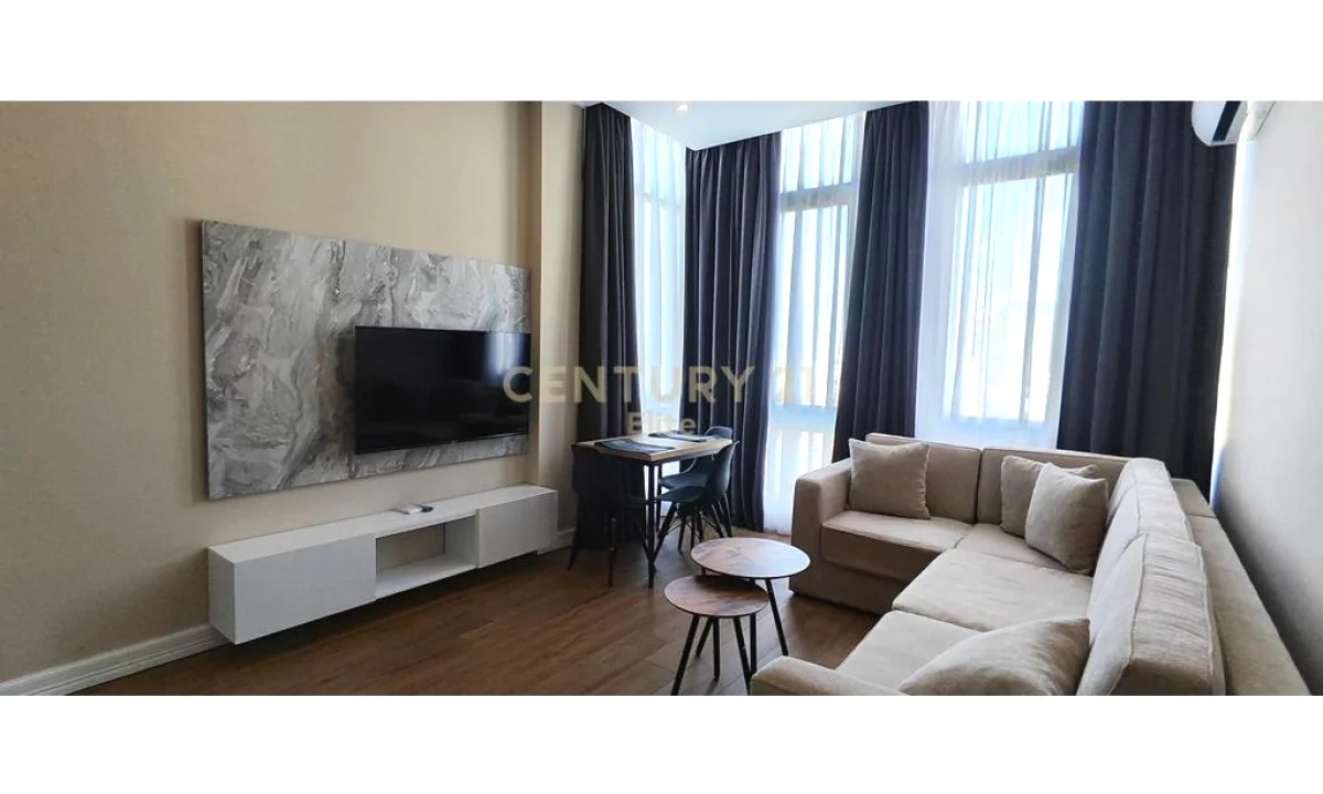 Shitet, Hotel, Shkembi i Kavajes EL133055