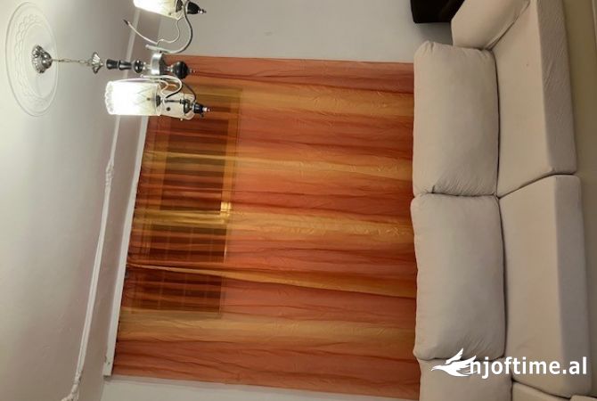 Shtepi me qera 1+1 ne Tirane - 400 Euro