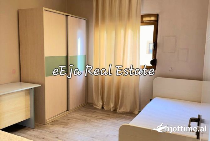 Shtepi me qera 2+1 ne Tirane - 650 Euro