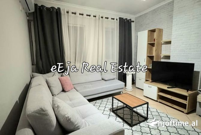 Shtepi me qera 1+1 ne Tirane - 380 Euro