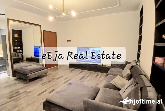 Shtepi ne shitje 2+1 ne Tirane - 250,000 Euro