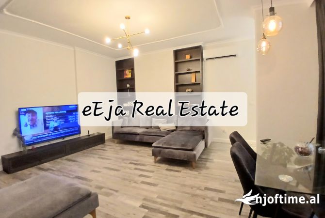 Shtepi ne shitje 2+1 ne Tirane - 250,000 Euro