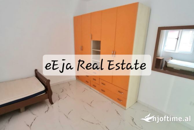 Shtepi me qera Apartament ne Tirane, 1+1, Mobilimi E mobiluar, Pagesa 350  Euro.