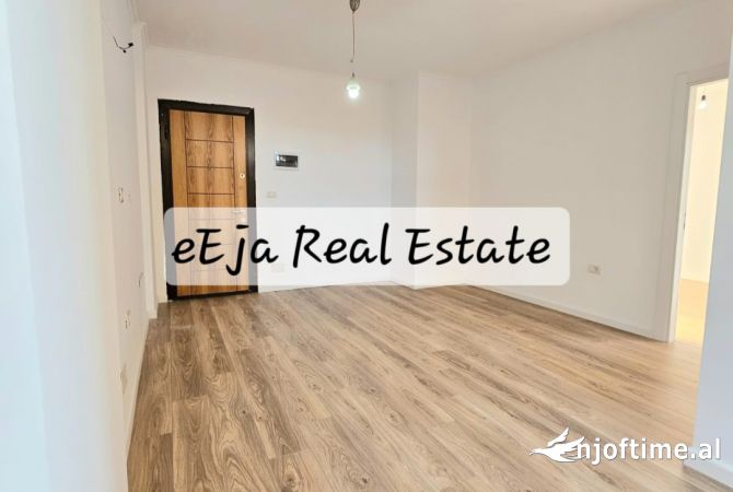 Shtepi ne shitje Apartament ne Tirane, 1+1, Mobilimi Bosh, pa mobiluar, Pagesa 108,000  Euro.