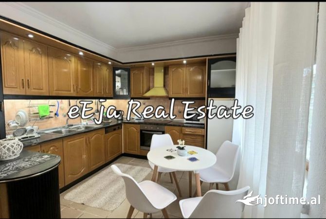 Shtepi me qera 2+1 ne Tirane - 650 Euro