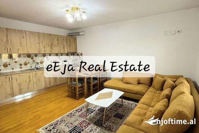 Shtepi me qera 2+1 ne Tirane - 400 Euro