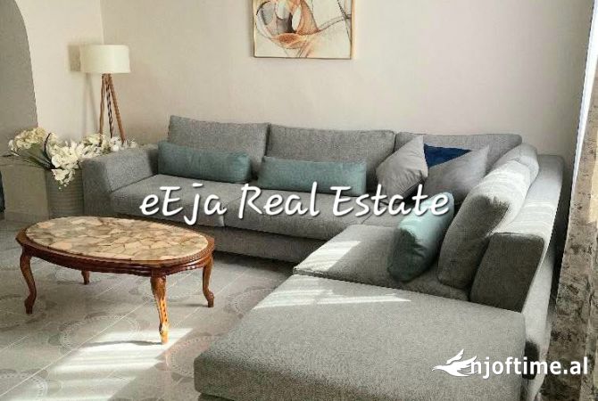 Ambient biznesi me qera 5+1 ne Tirane - 850 Euro
