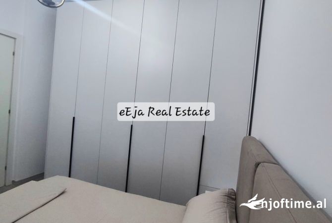 Shtepi me qera Apartament ne Tirane, 1+1, Mobilimi E mobiluar, Pagesa 400  Euro.