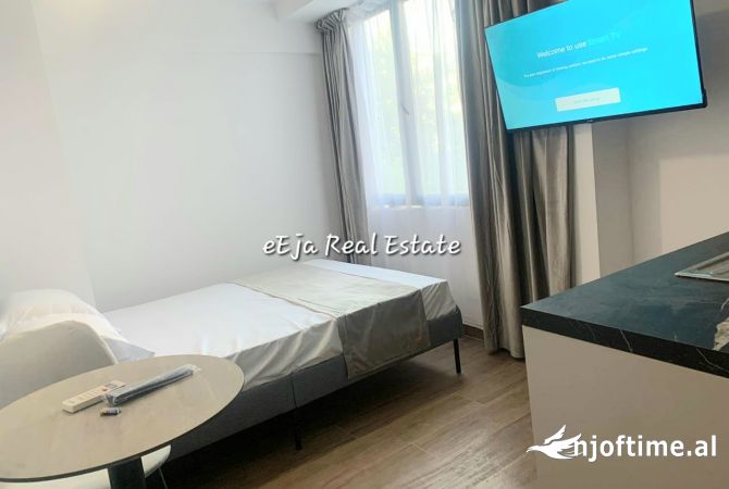 Shtepi ne shitje Apartament ne Tirane, 4+1, Mobilimi E mobiluar, Pagesa 330,000  Euro.