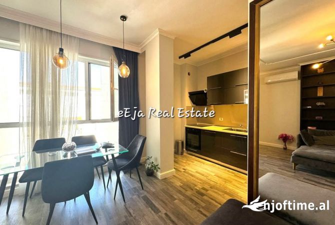 Shtepi ne shitje 2+1 ne Tirane - 230,000 Euro