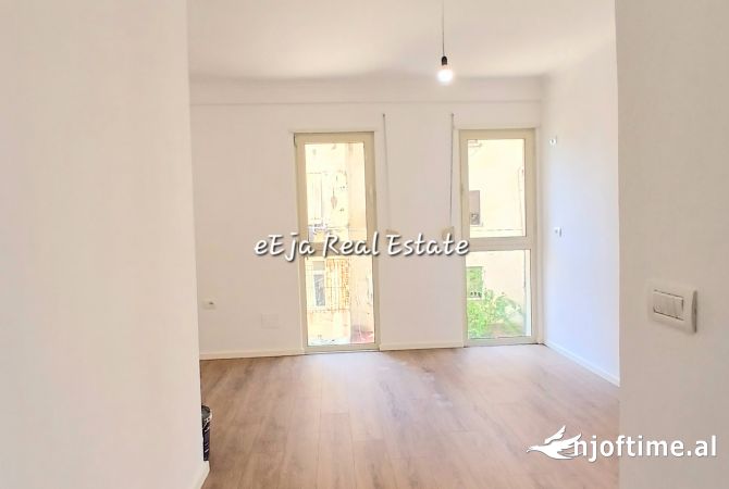 Shtepi ne shitje 1+1 ne Tirane - 120,000 Euro
