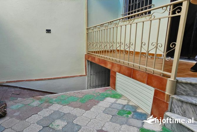 Shtepi me qera 2+1 ne Tirane - 500 Euro