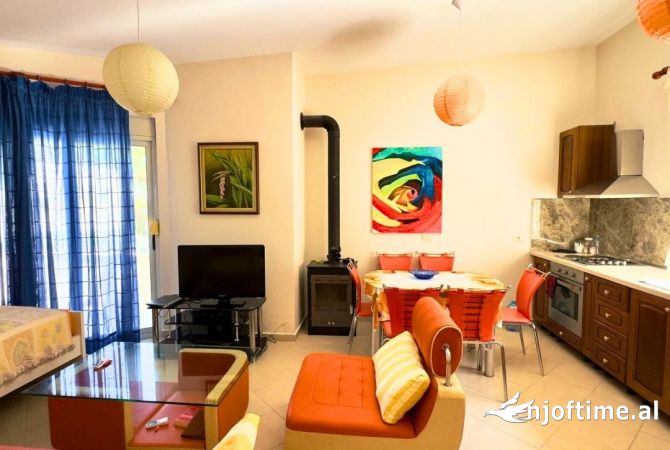 Shtepi ne shitje 1+1 ne Durres - 170,000 Euro