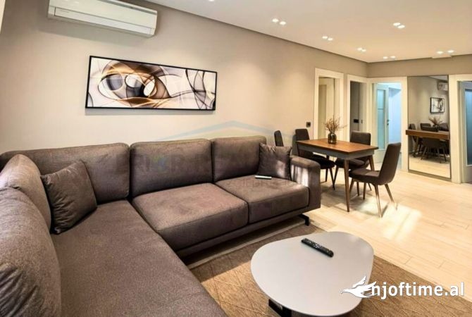 Casa in affitto 2+1 a Tirana - 1,000 Euro