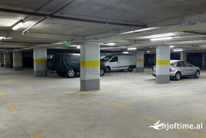 Ambient biznesi me qera 1+1 ne Tirane - 2,000 Euro