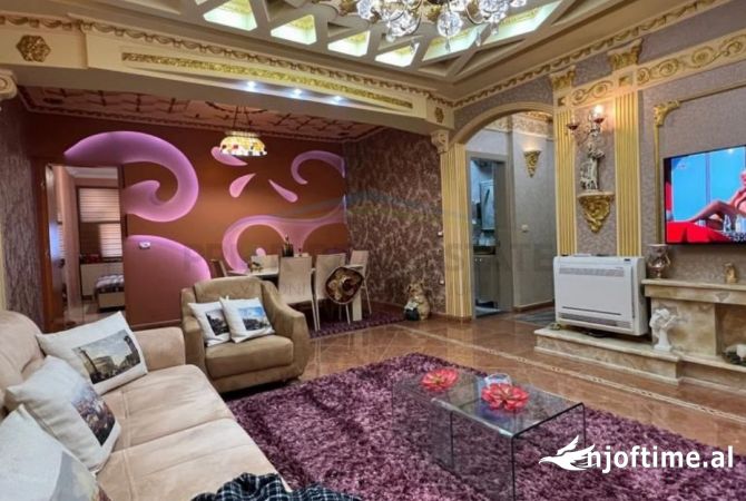 Shtepi ne shitje 3+1 ne Tirane - 240,000 Euro