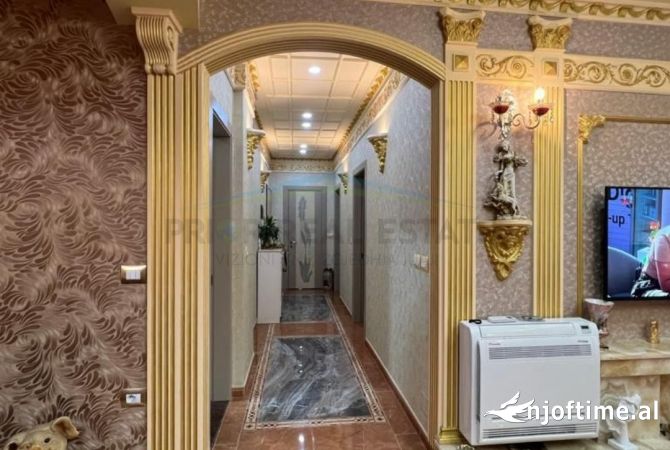 Shtepi ne shitje 3+1 ne Tirane - 240,000 Euro